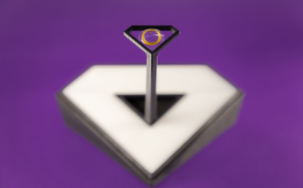 XPANCEO Surpasses $1B Valuation With $250M for XR Contact Lens