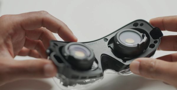 Bigscreen Begins Shipping Beyond 2 Headsets