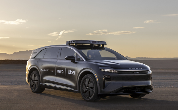 New Uber Partnership Brings 20,000 AI-Driven Lucid Robotaxis to Streets