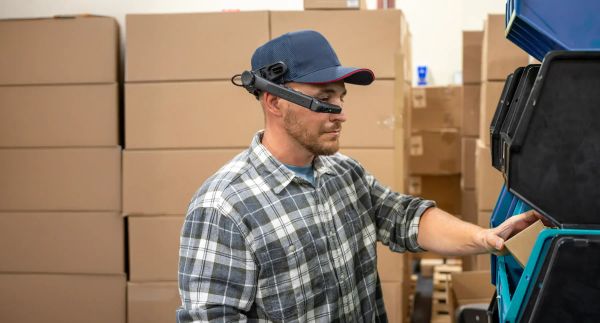 LX1 Smart Glasses From Vuzix Target Full-Shift Warehouse Operations