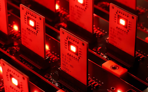 Haylo Labs Buys Plessey to Scale UK MicroLED and Optical Compute Manufacturing