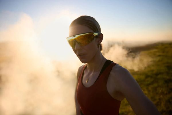 Meta and Oakley Debut Vanguard AI Glasses for High-Intensity Sports