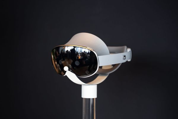 Samsung Introduces Galaxy XR, Its First Device on Android XR