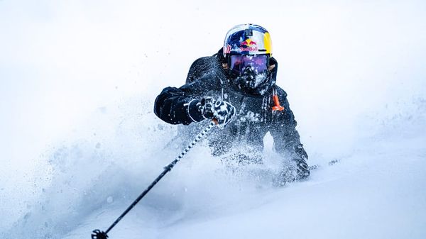 Immersive Skiing and Soccer Stories Coming to Apple Vision Pro