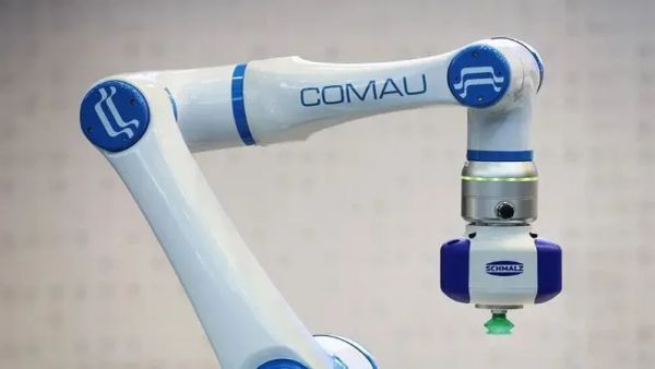 MyCo Robots Extend Comau’s Collaborative Push in Manufacturing
