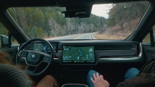 Rivian Unlocks 3.5M Miles of Hands-Free Driving With Custom AI Modes