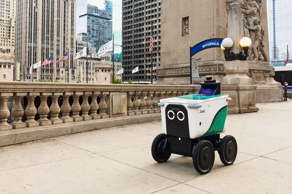 Serve Robotics Expands Partnerships as Fleet Reaches 2,000 Robots