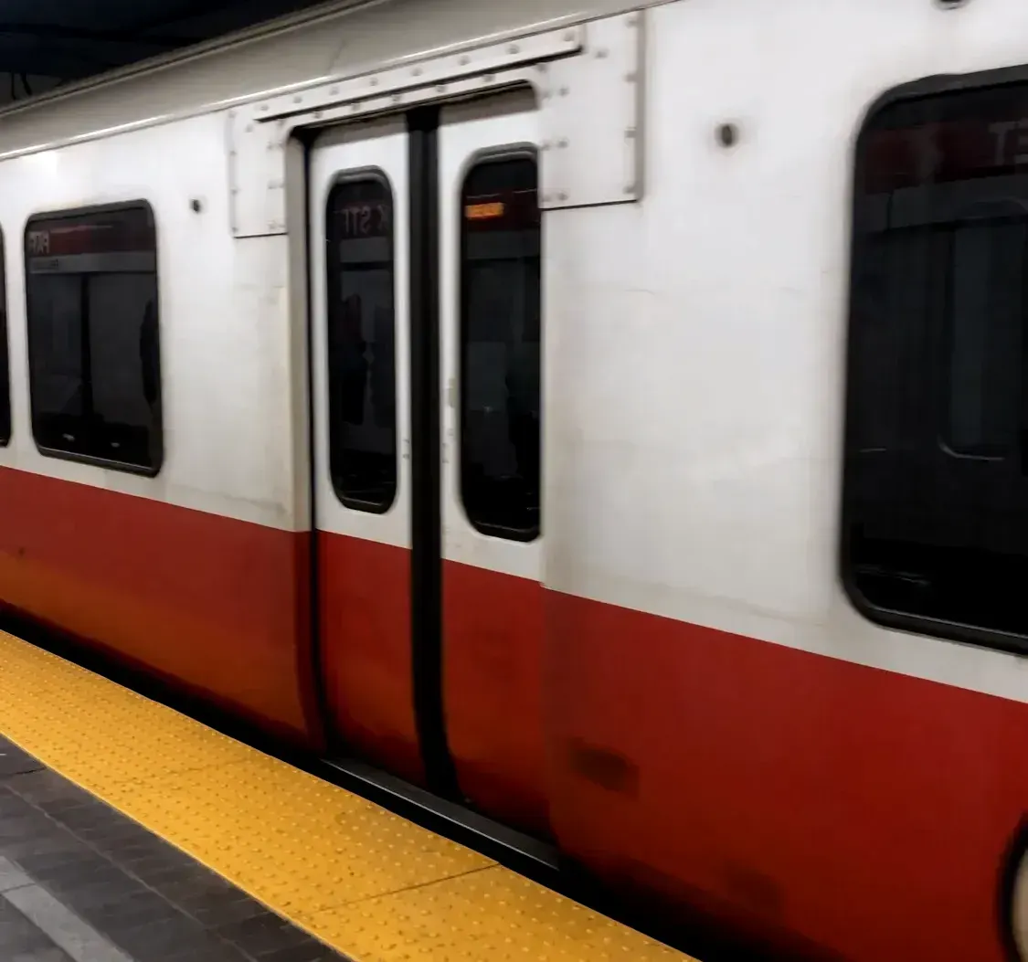 La Línea Roja comenzará trabajos de mantenimiento el martes 1ro de abril