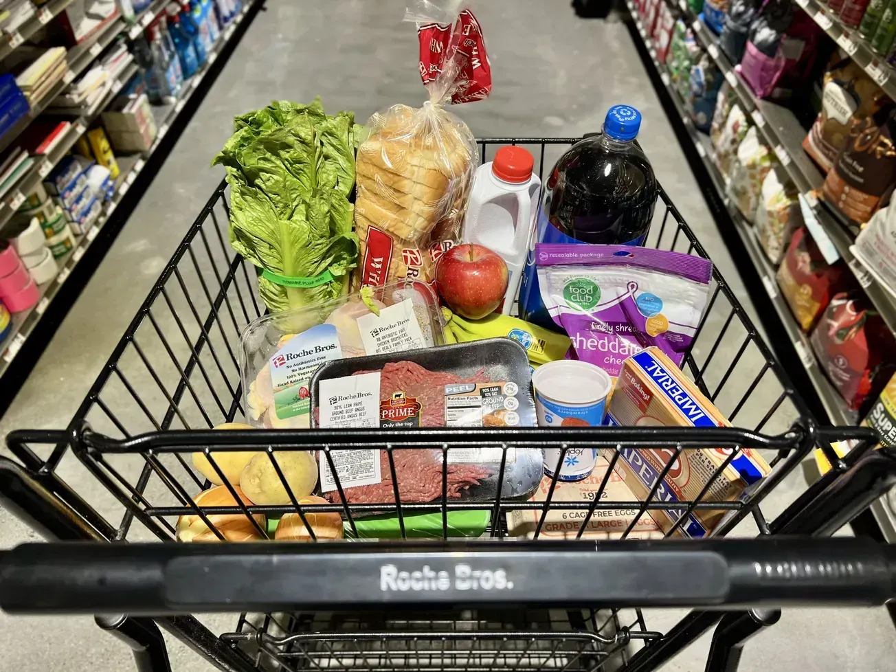 Cancelan 3.4 $ millones en fondos federales que iban destinados a programas de alimentación en Massachusetts