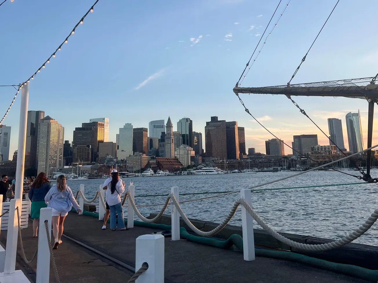 Comenzaron a abrir los patios al aire libre: Estos son algunos de los que puedes disfrutar en los días de calor