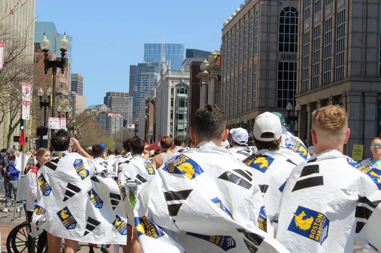 Cuando Boston corre, el mundo mira: Momentos destacados de la maratón de Boston 2025