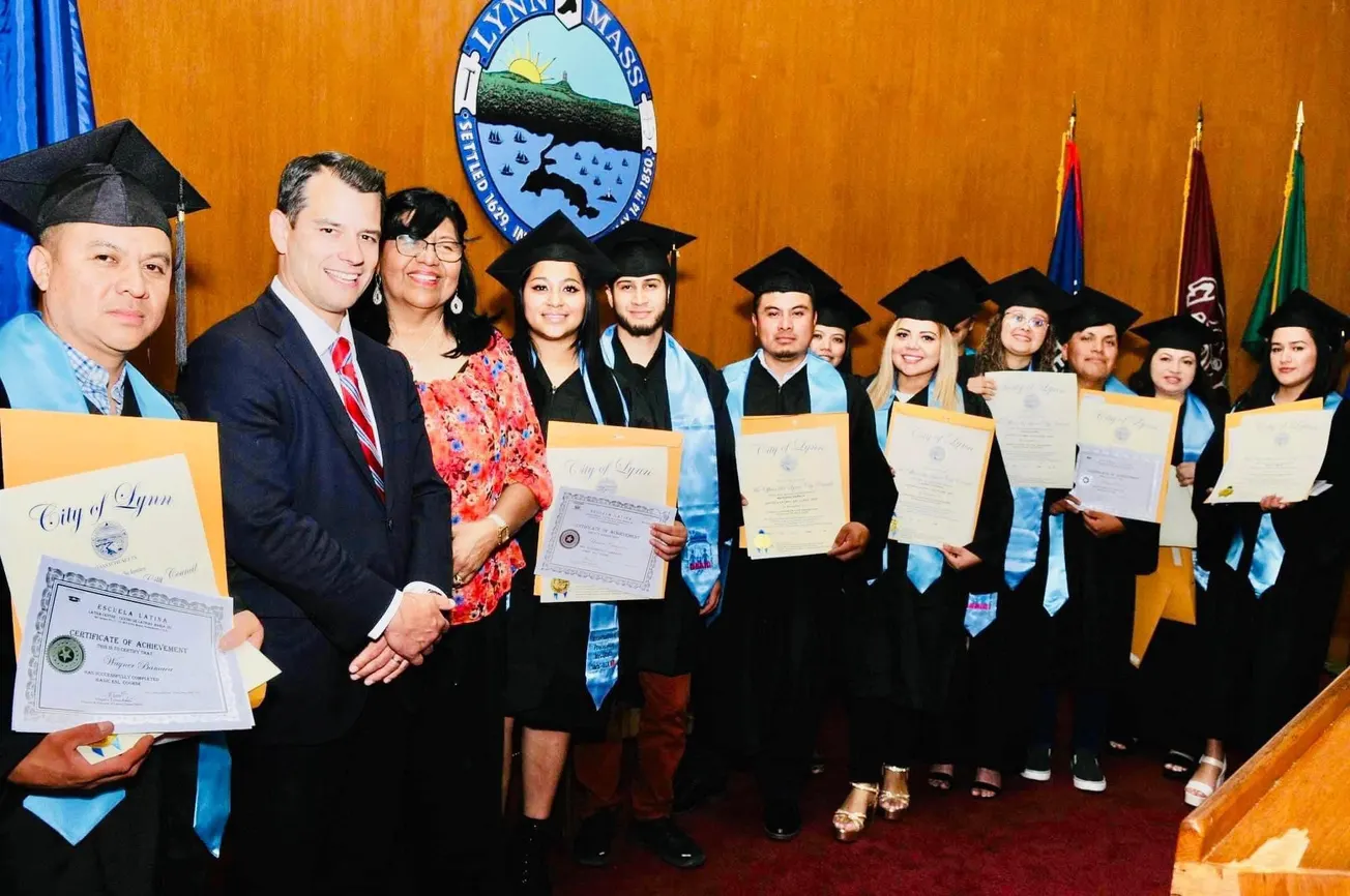 Líderes de la comunidad latina serán reconocidos en la gala “Mujeres y Hombres Inspiradores 2025”
