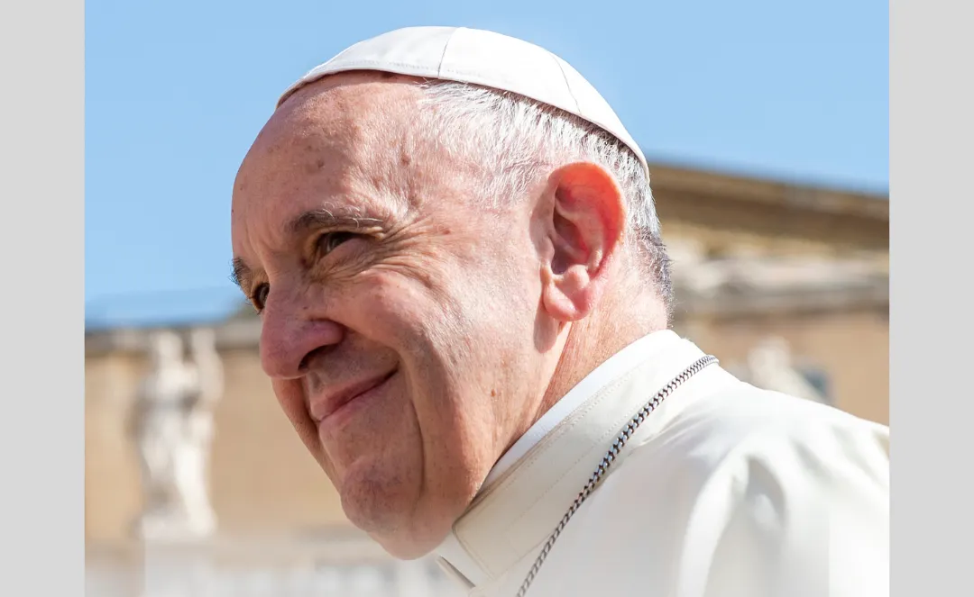 Arzobispo Henning anima a católicos de Boston a orar por el eterno descanso del Papa Francisco