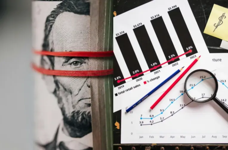 Latinos impulsan $30 mil millones en Massachusetts