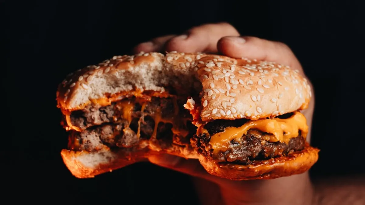 Big Grin te invita a disfrutar una hamburguesa gratis este 28 de mayo