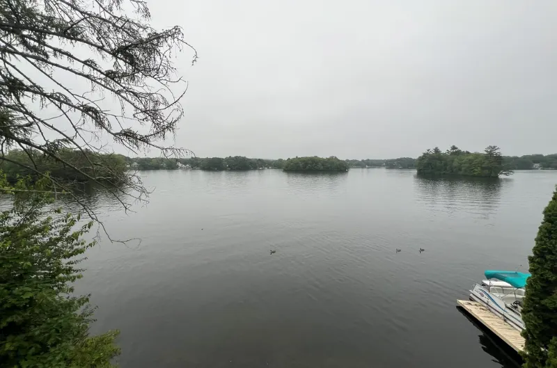 Niño de 4 años muere ahogado en lago Quinsigamond en Worcester, Massachusetts