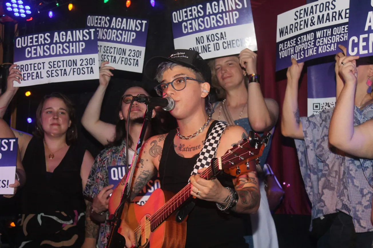 Leyes de verificación en línea generan debates: Entre la seguridad infantil y la libertad de expresión