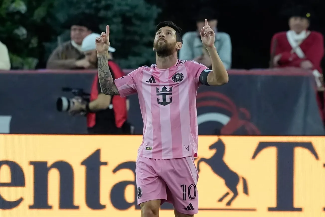 Messi hace historia en el Gillette Stadium