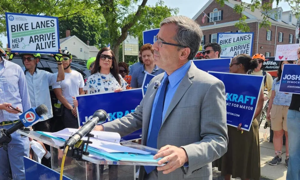 Los carriles para bicicletas están en el centro del debate en la carrera por la Alcaldía de Boston