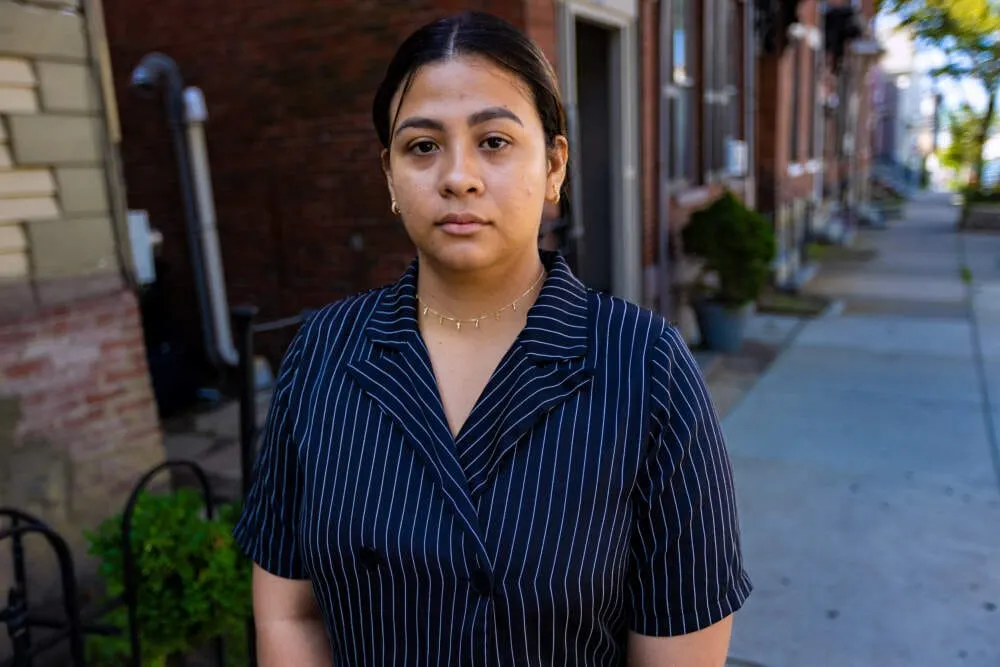 El Logan Airport está perdiendo trabajadores inmigrantes debido a que la Administración Trump está cambiando las reglas