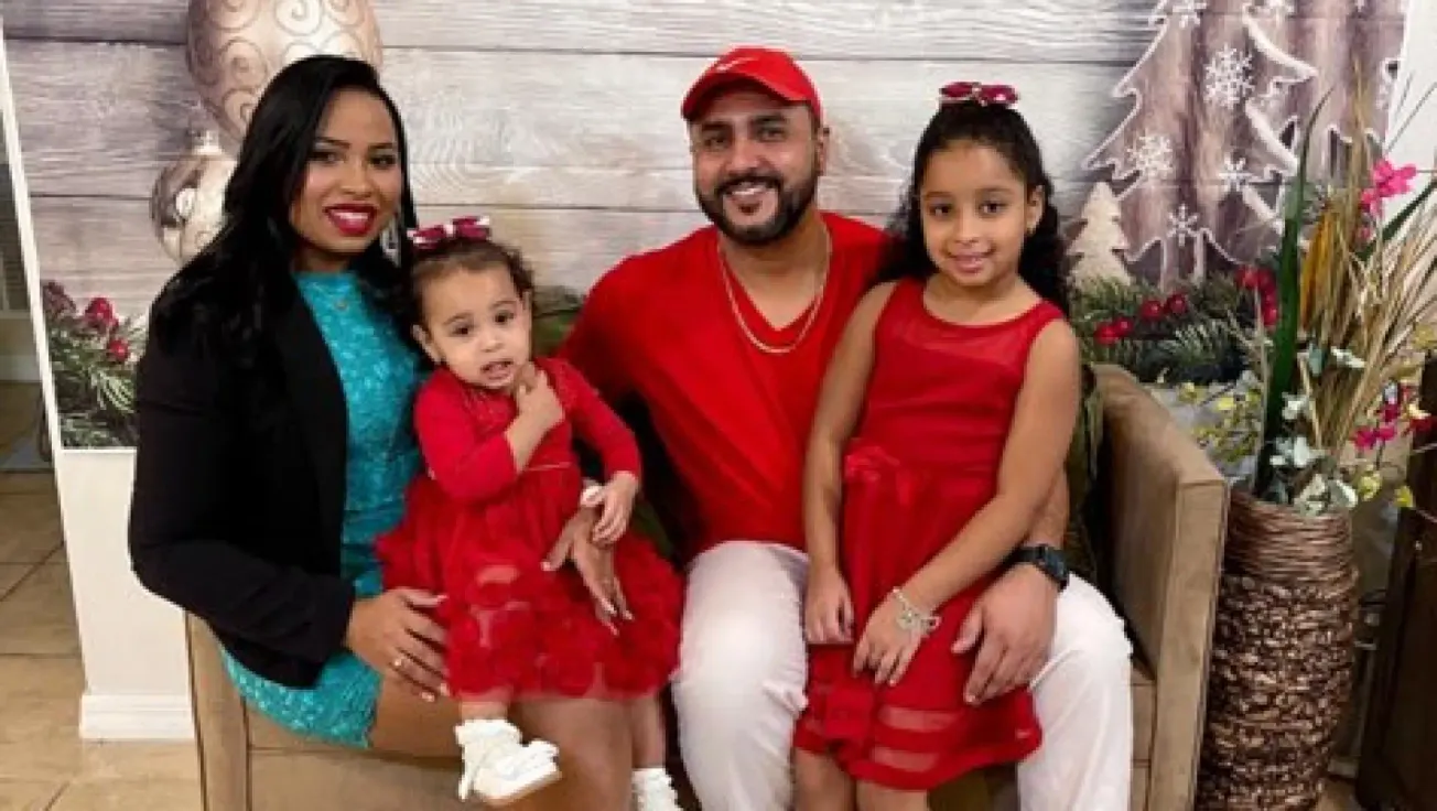 Madre de Milford detenida con sus hijos en el auto, enviada a Luisiana