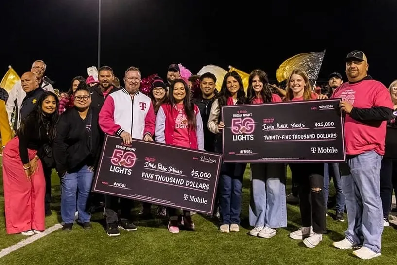 Vuelve el concurso de T-Mobile para transformar estadios de fútbol americano de high schools
