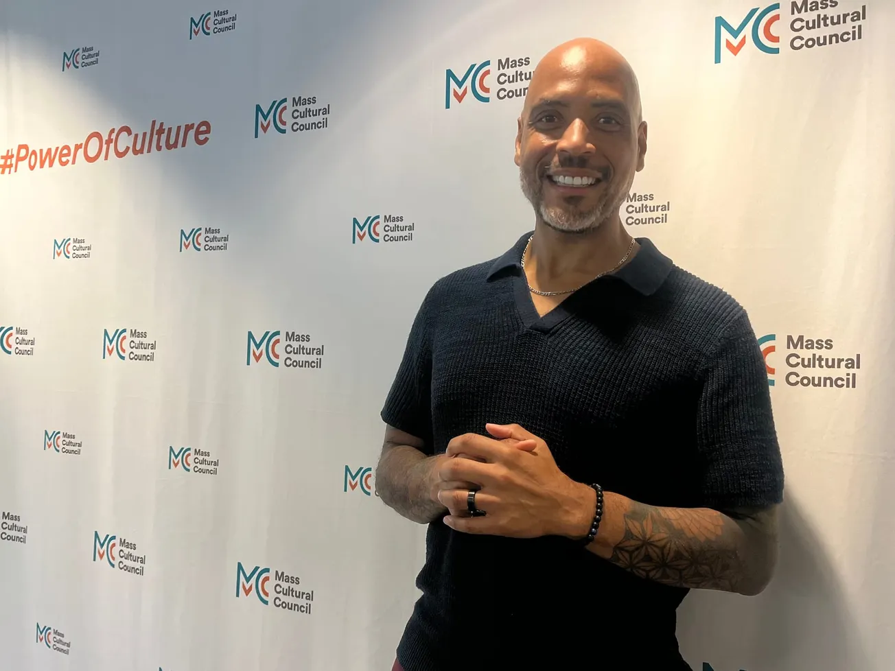 ¿Cómo el Mass Cultural Council, bajo el liderazgo de Bobbitt, apoya a más artistas y organizaciones culturales?