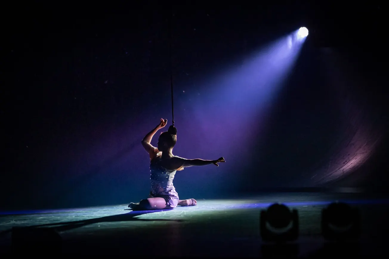 Cirque du Soleil llega a Boston con representación hispana en su primer espectáculo navideño