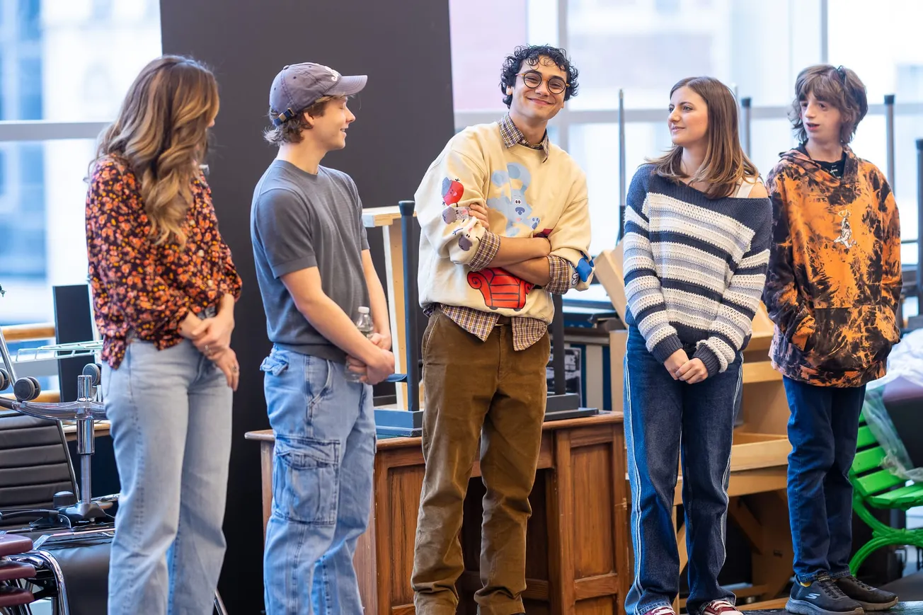 Con el nuevo musical Wonder en Boston, el actor venezolano nos recuerda que todos merecemos un lugar donde pertenecer