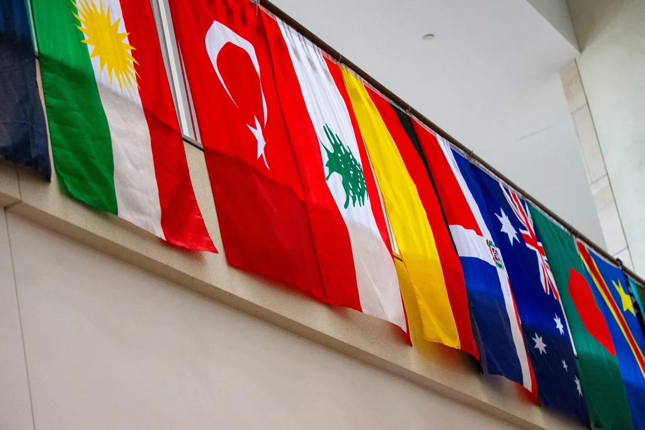 Algunas universidades públicas de Massachusetts tienen menos estudiantes internacionales por restricciones de visa