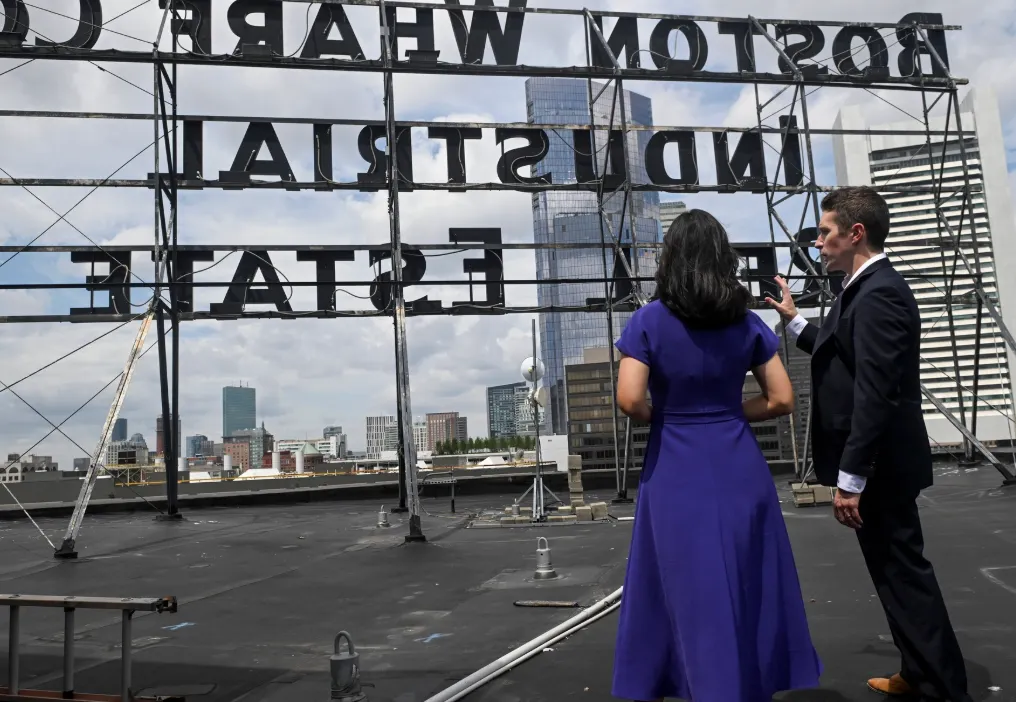 Boston extiende el programa para convertir oficinas vacías en viviendas