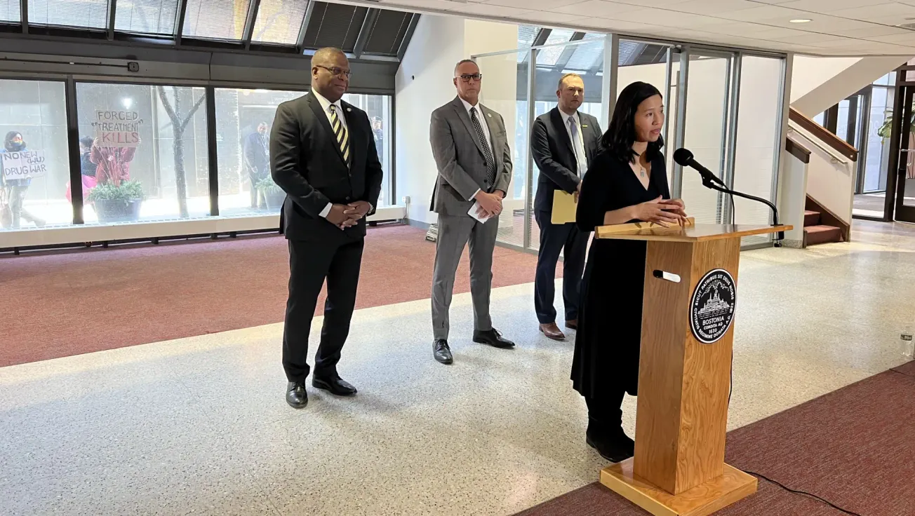 Wu vuelve a afirmar que Boston es la ciudad más segura de EE. UU., pero los datos recientes sugieren lo contrario