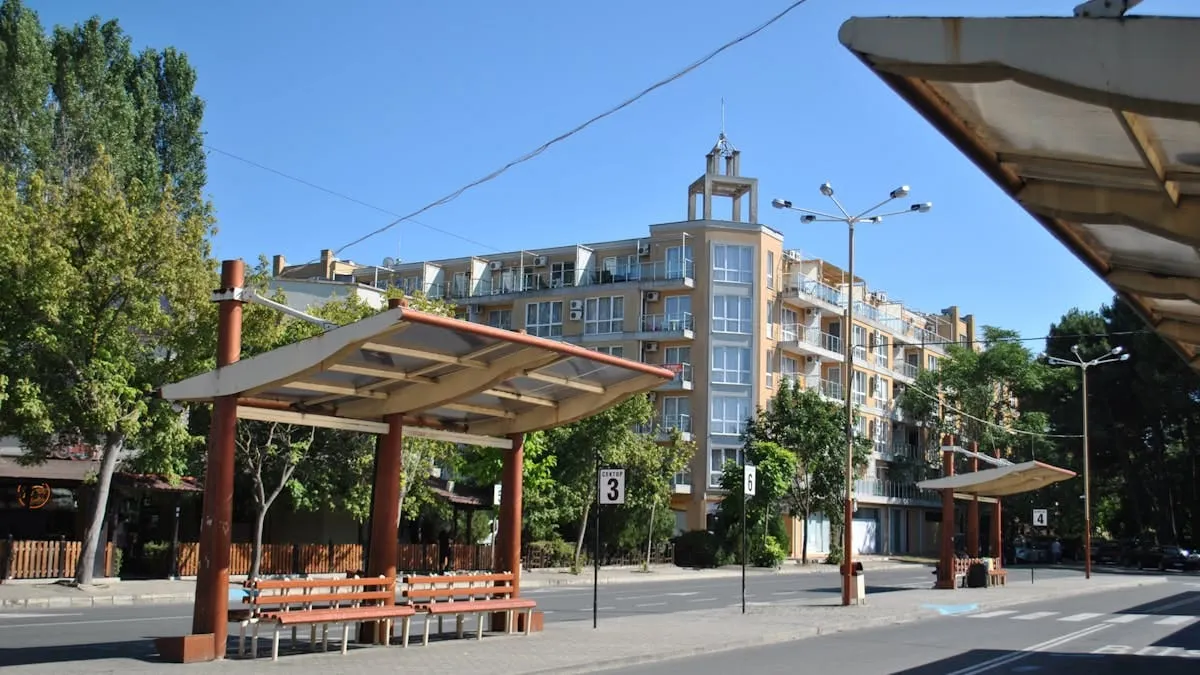 Massachusetts demanda a nueve pueblos por no aprobar zonificación de viviendas