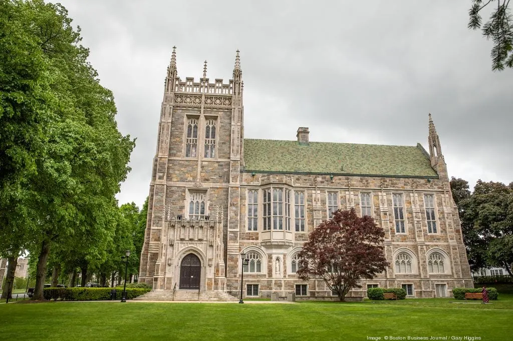 Los programas de MBA de Massachusetts caen en el ranking de U.S. News & World Report