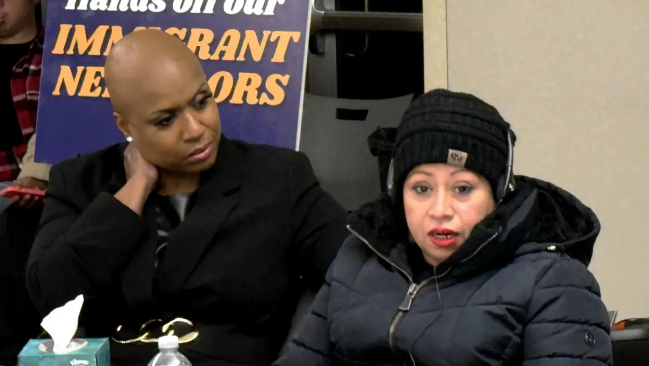 Siete trabajadores de Allston Car Wash detenidos en redada de ICE presentan queja como paso previo a una posible demanda contra el DHS