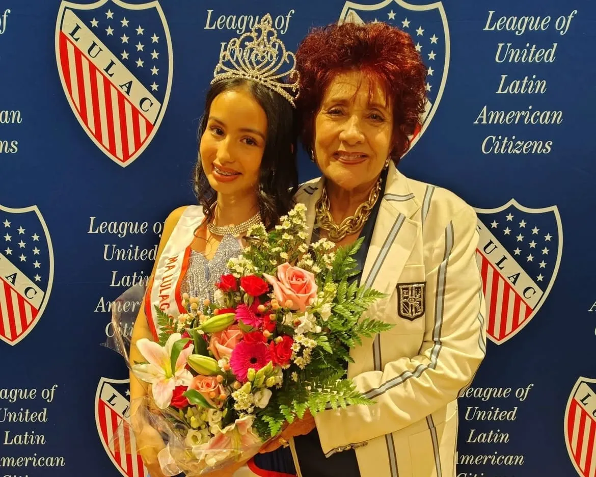 Joven guatemalteca-salvadoreña es la nueva Miss LULAC Sweetheart 2026 y representará a Massachusetts en la Convención Nacional