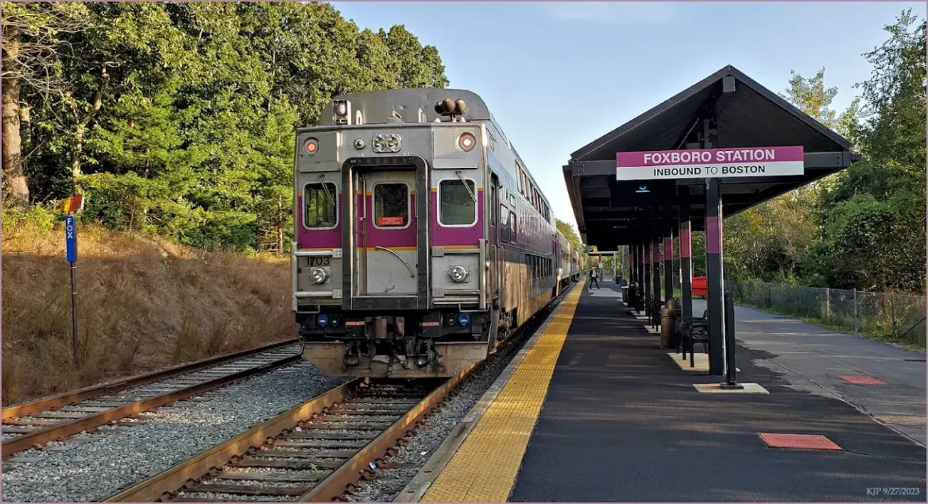 Massachusetts mantiene el precio del tren para el Mundial mientras Nueva York lo reduce