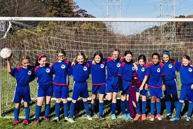 Por $15, puedes disfrutar de las semifinales del Mundial en Somerville y apoyar al fútbol juvenil