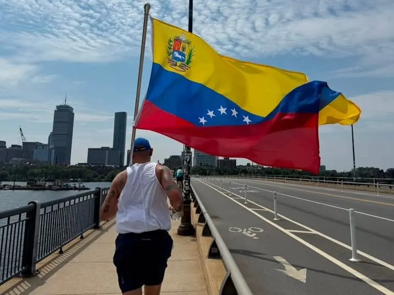 De Beverly a Fenway: venezolanos recorrieron 50 kilómetros por las víctimas de los terremotos