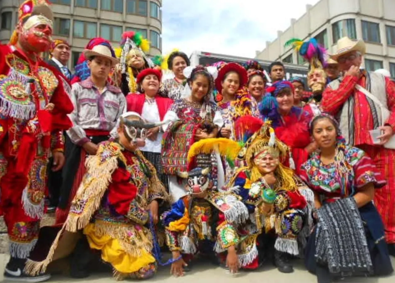 Centroamérica celebra su independencia en Boston City Hall Plaza