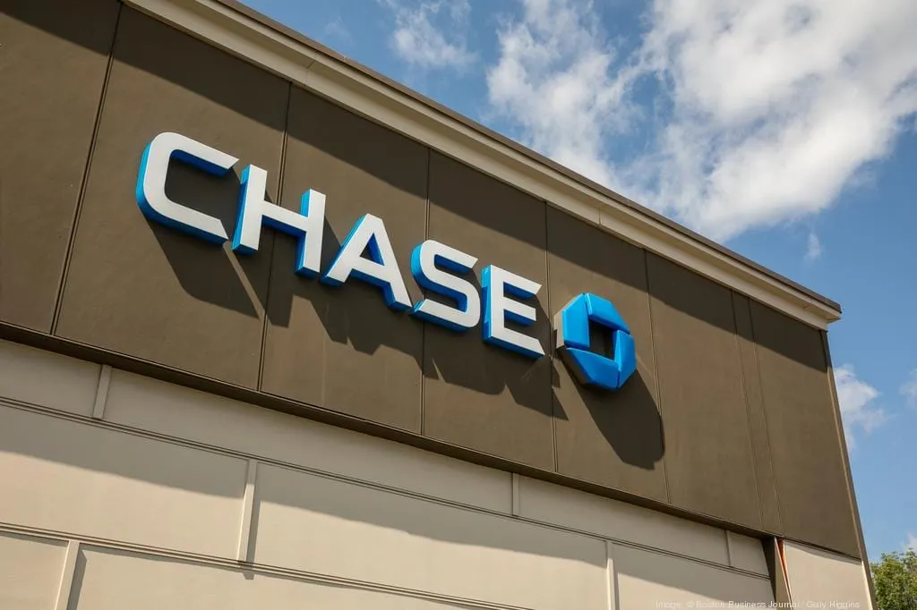 JPMorgan Chase abre cuatro sucursales en Massachusetts y solicita permiso para dos más mientras se acerca a su meta de 100 sucursales