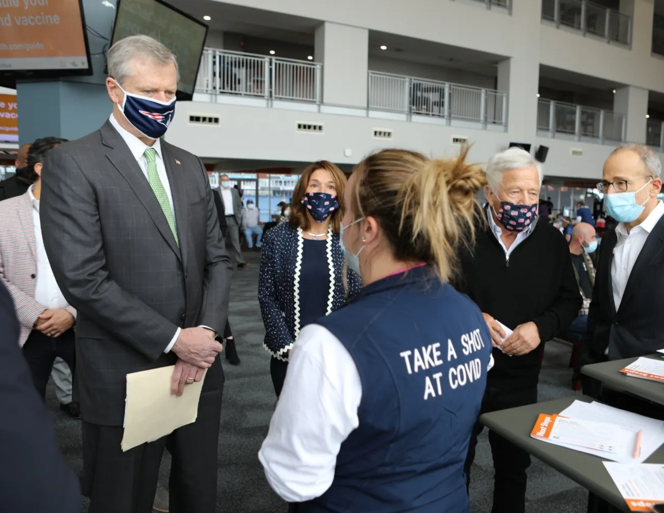 Fase 2 de vacunación contra el COVID-19 comenzará el 1 de febrero en MA
