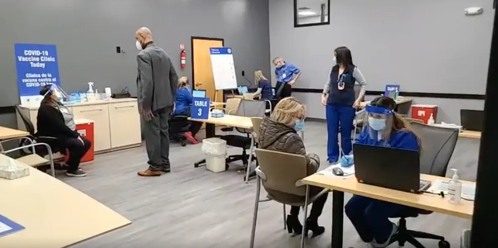 Chelsea abre su propio centro de vacunación en sede de La Colaborativa