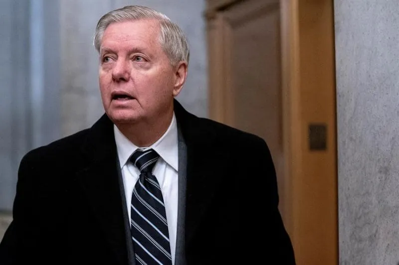 Lindsey Graham vuelve a respaldar a Trump después del asalto al Capitolio