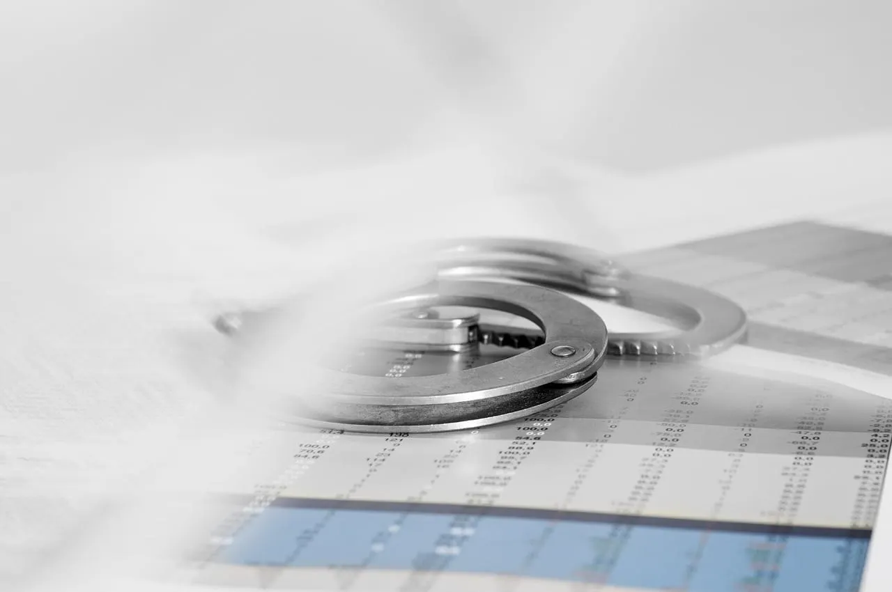 Decano de escuela en Massachusetts es arrestado por tráfico de drogas