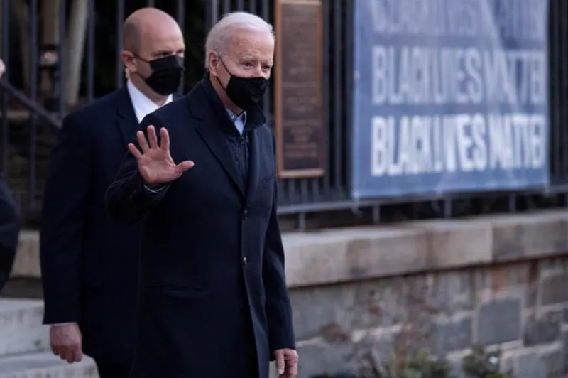 Biden firma orden ejecutiva que promueve los derechos del voto