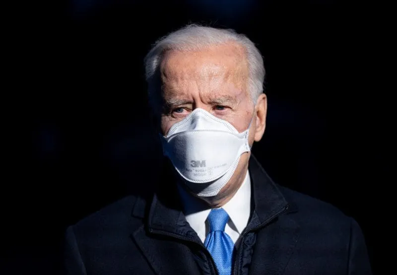 Biden y los CDC advierten sobre el peligro de la variante delta