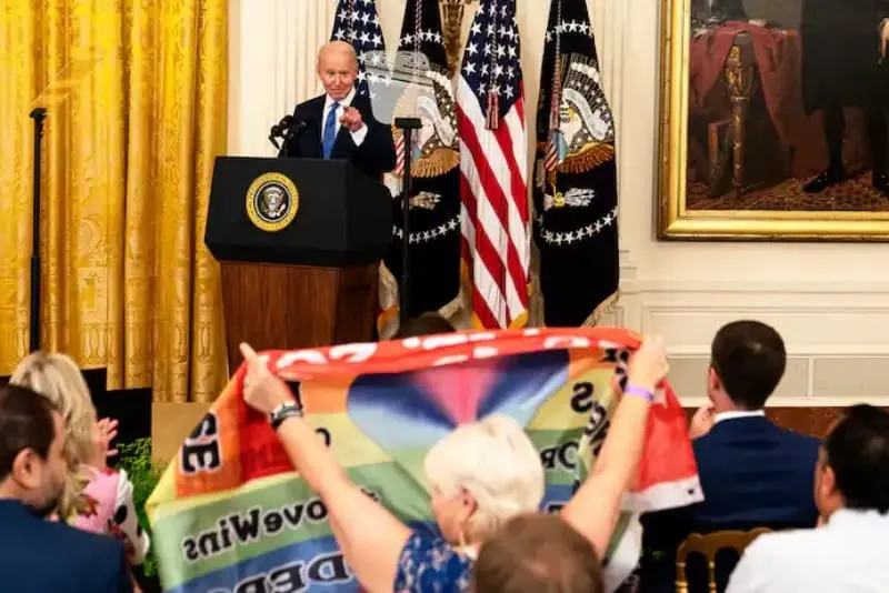 Biden aprueba la realización de un monumento en donde estaba el club nocturno Pulse