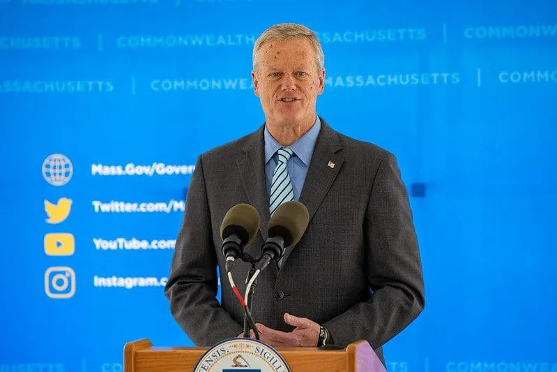 Baker: MA está preparado para ayudar a los refugiados afganos