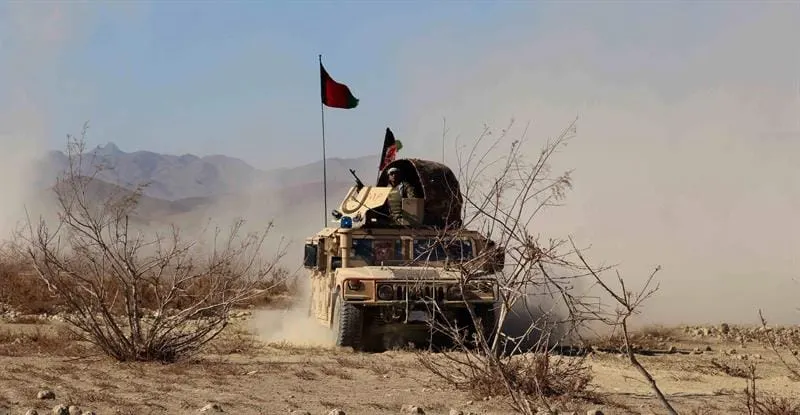 Presidente de Afganistán pide ayuda mientras los talibanes se acercan a la capital